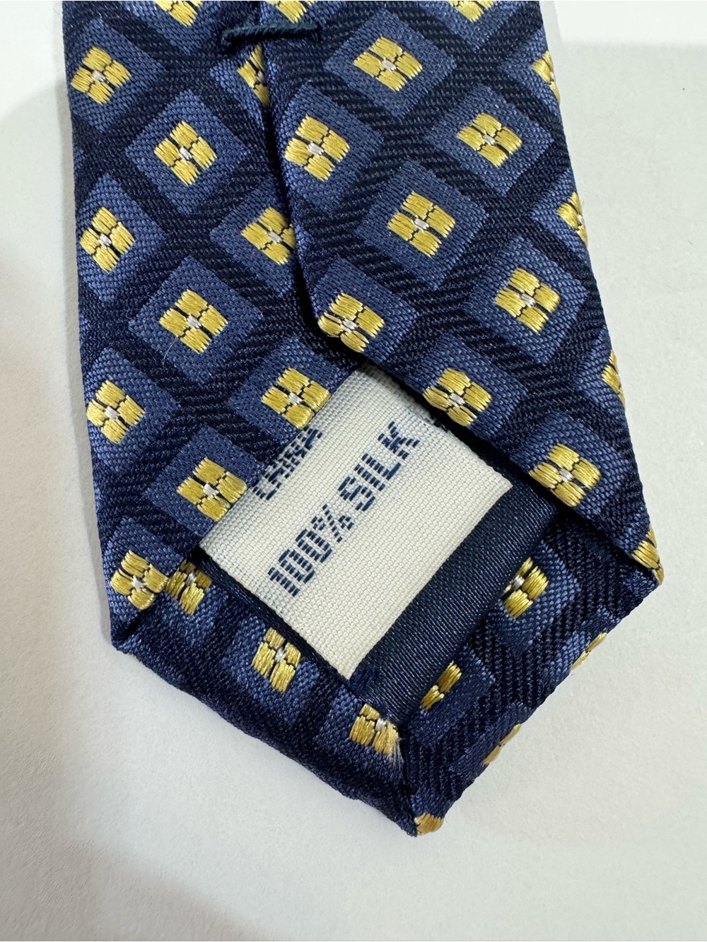 Izod Navy and Yellow Geometric Silk Tie - Picture 2 of 5